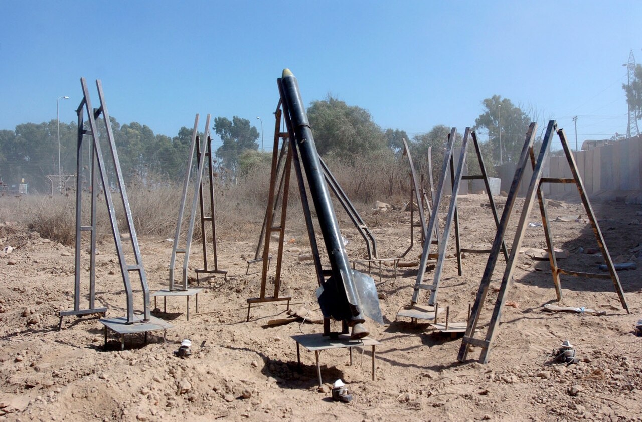 Qassam-Rakete der Hamas wird im Dezember 2008 aus dem Gazastreifen in Richtung Israel abgefeuert.